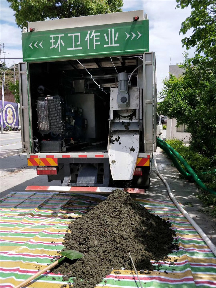 连山淤泥干湿分离